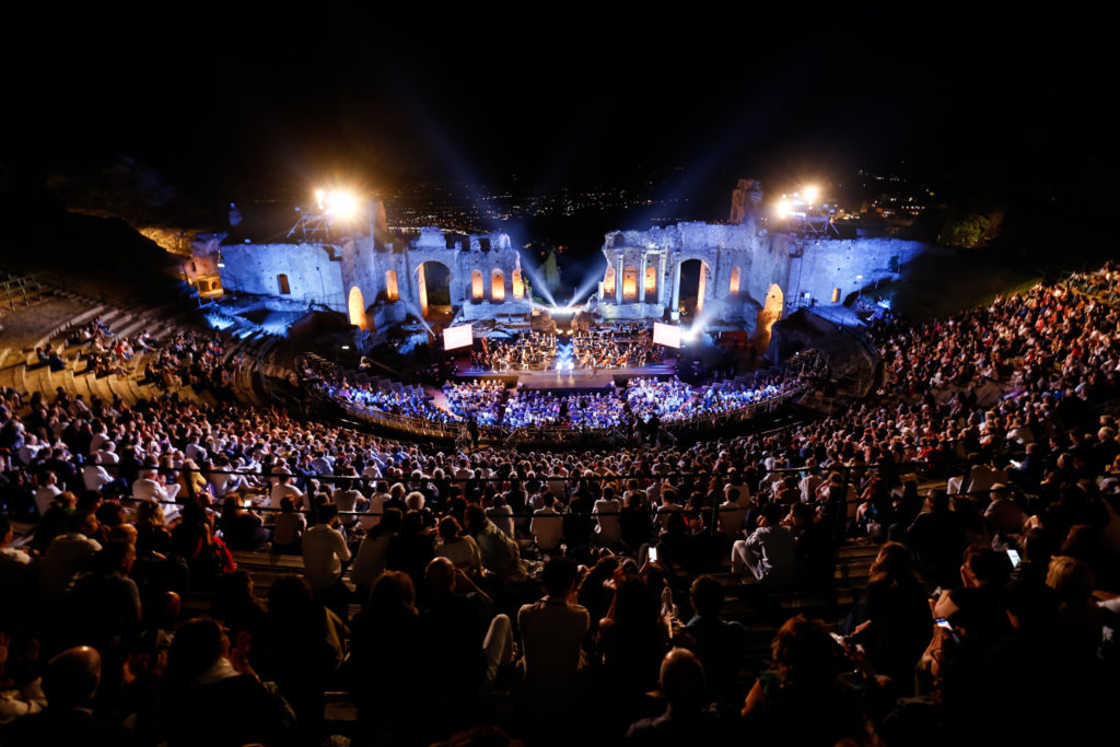 Logo Taobuk-Festival