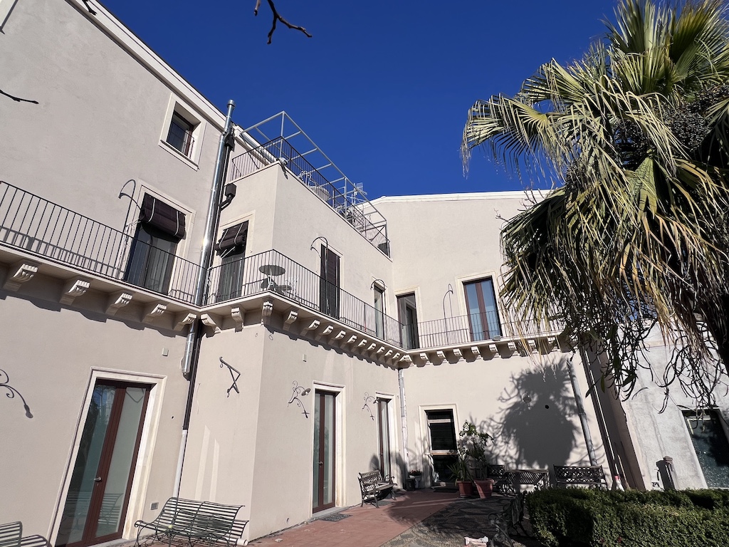 La maison comme refuge: parce qu'aujourd'hui nous recherchons des lieux authentiques